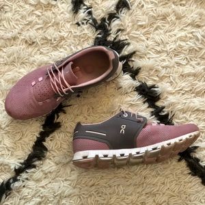 On Running Tennis Shoes